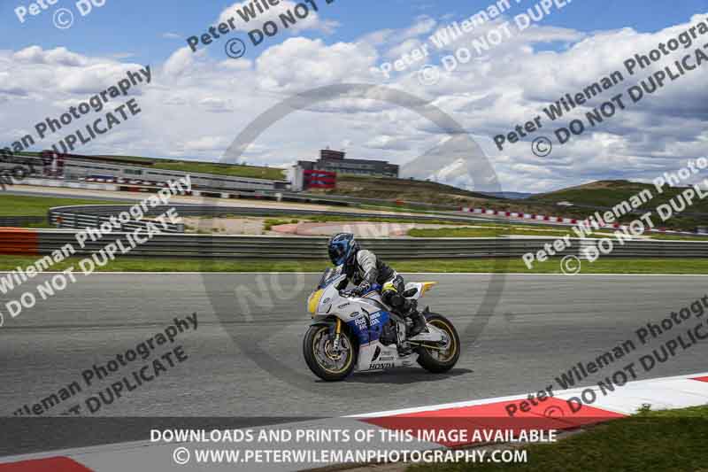 cadwell no limits trackday;cadwell park;cadwell park photographs;cadwell trackday photographs;enduro digital images;event digital images;eventdigitalimages;navarra;no limits trackdays;peter wileman photography;racing digital images;trackday digital images;trackday photos